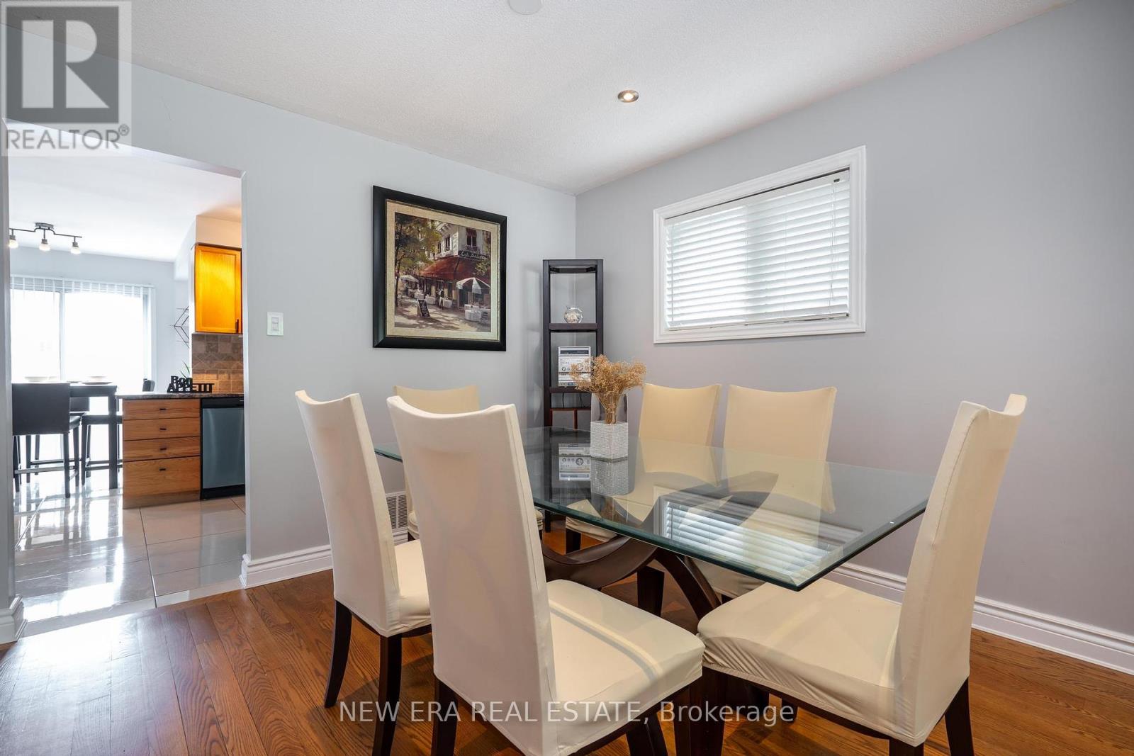 2cad1aec05faf775e3909739ef24176d