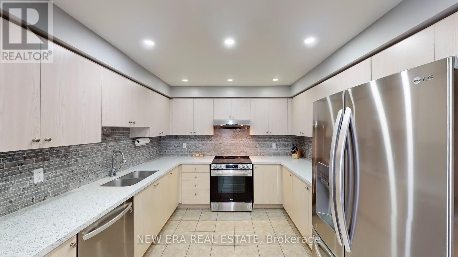 19334d8b36dd39331f4ee48d20da02ac