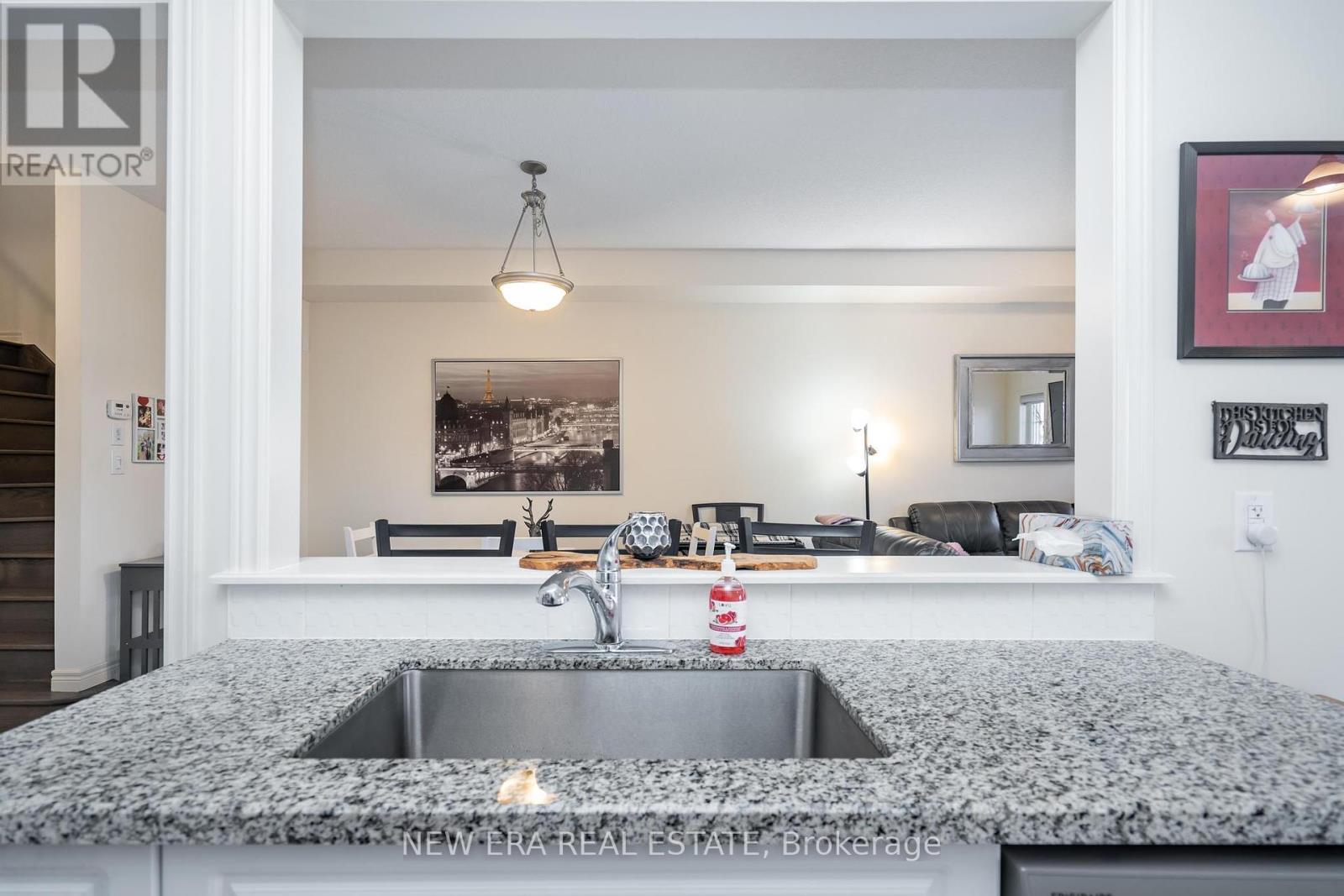 2447bb55149abe89f327136c84d9a592