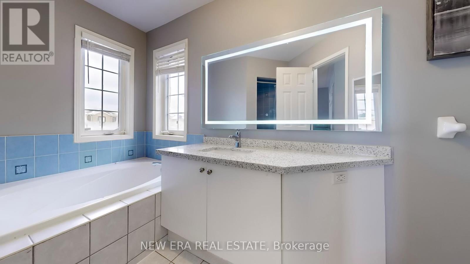 5d08421121559d58204459ac7c208eb8