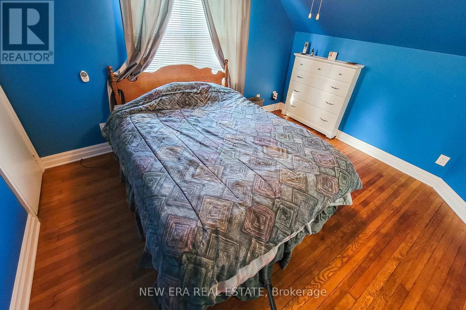 66ade9b174bc564119d491a7fdd14ed4