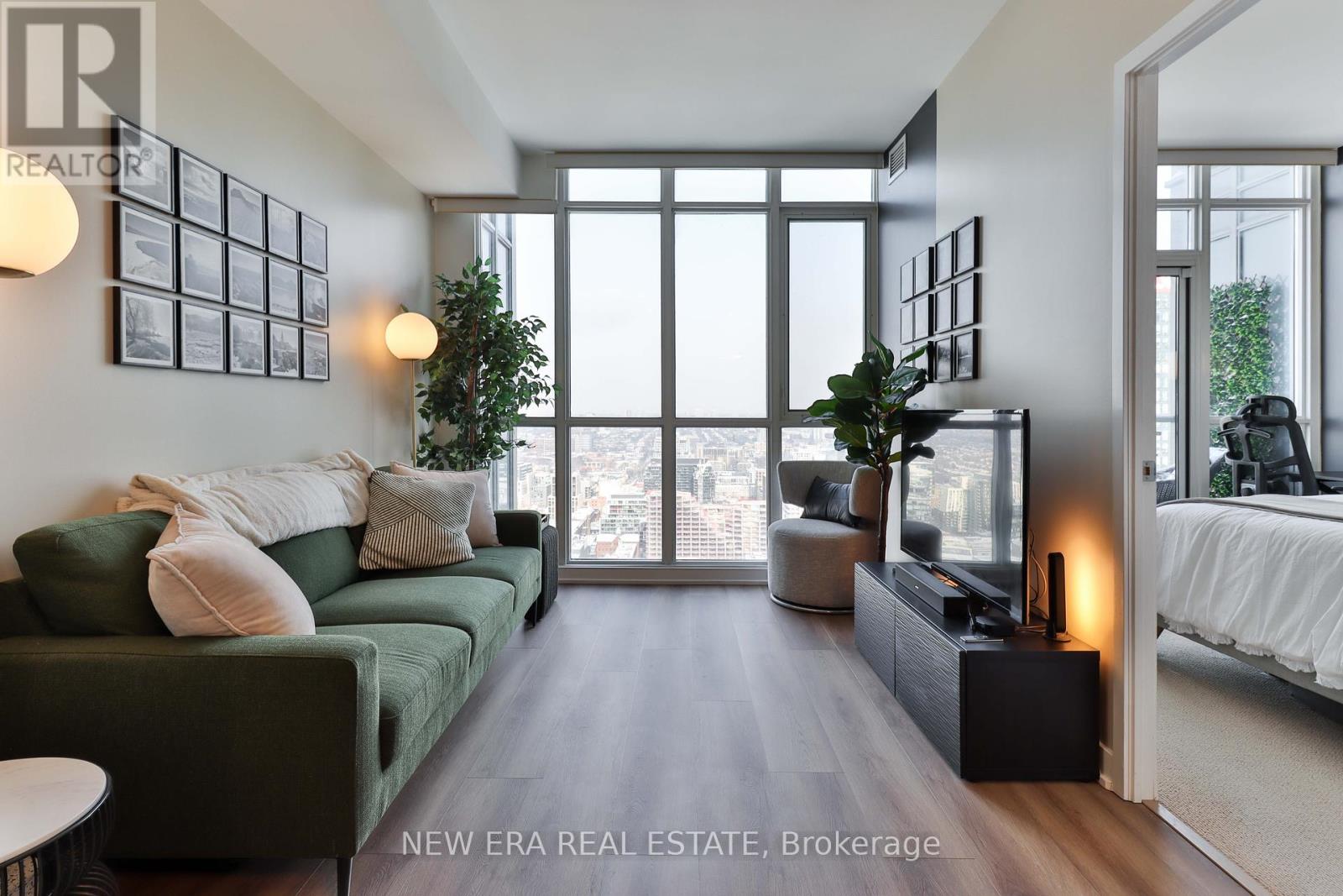 ea8ac6ce00050e7797eceeefeaf9f9fc