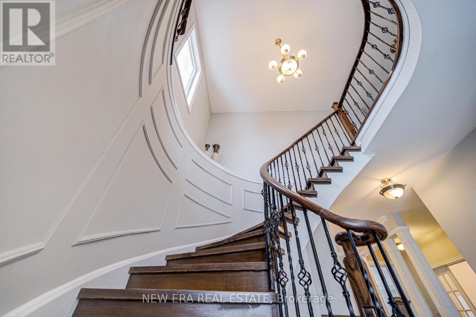 33eb06ecba8f65151291b611d32ea052