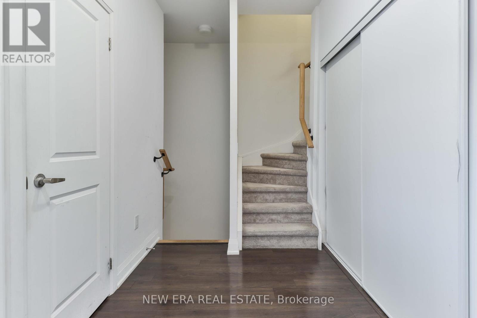 401a1c43ca9e45bf436276cab0c7e9ef