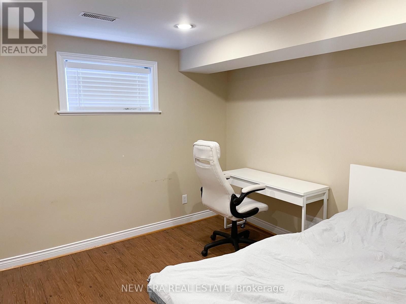 5e79b2cfe24f1119c029534e8444e0c0