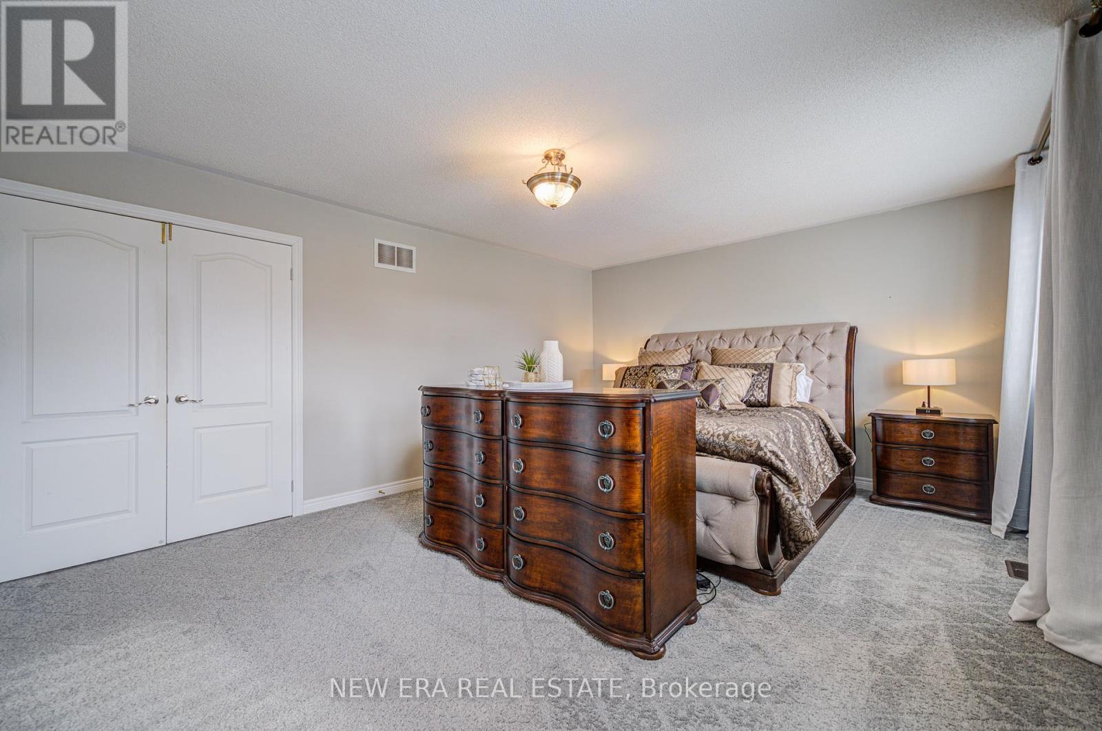 884e15cafa749c34a2fbf63e22c16618