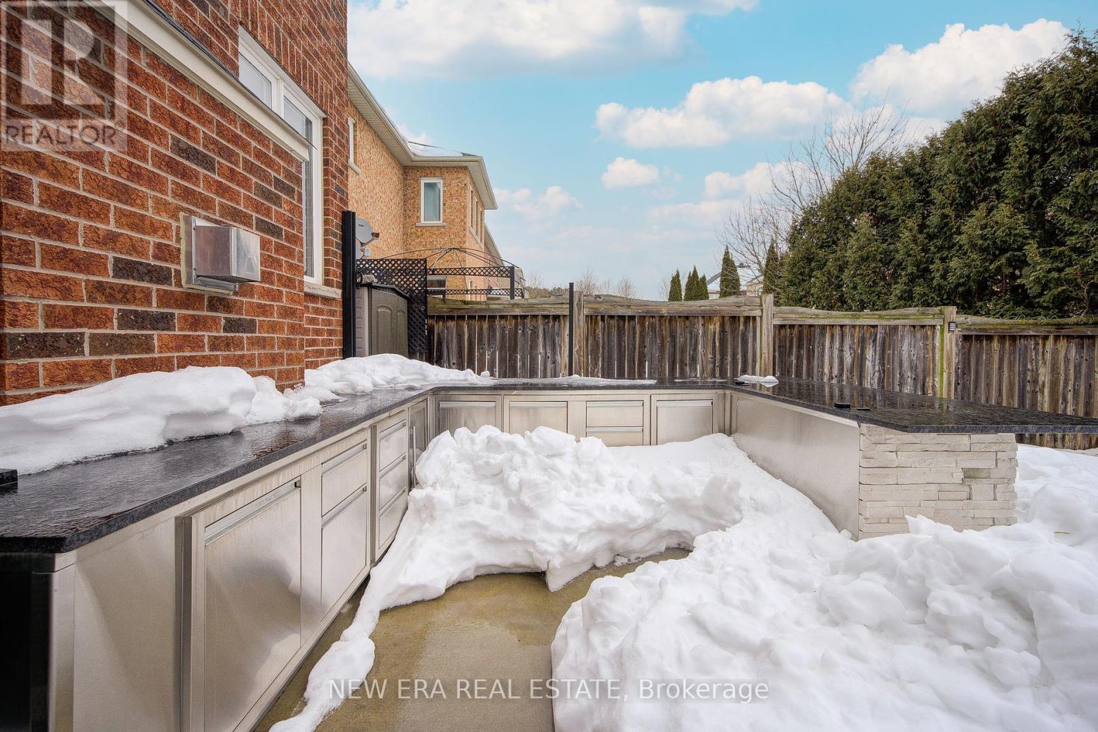 bf221d53178258630ec3816b1819e89f