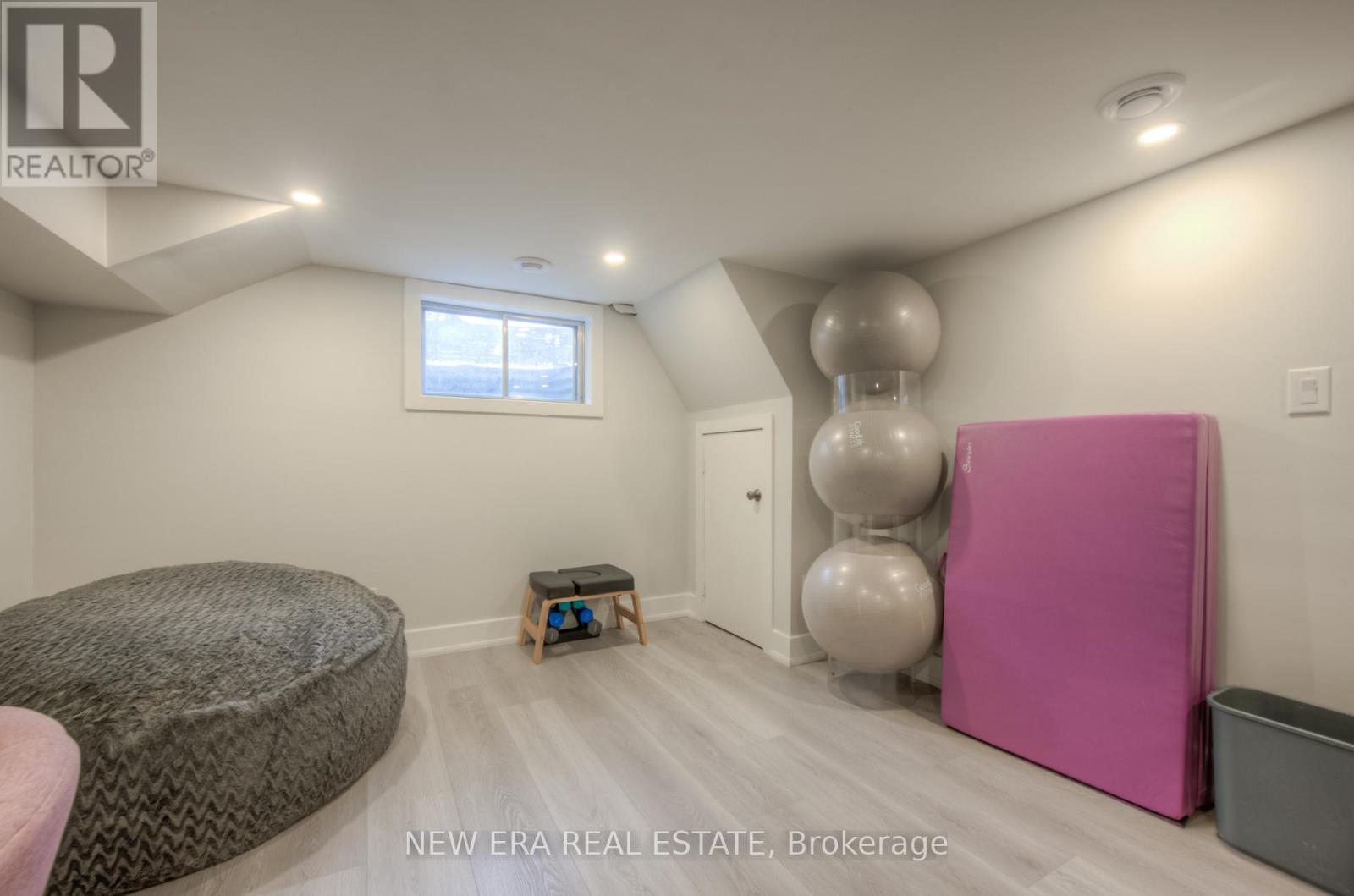 c2409e87c2340e40732b5f08c9f0319d