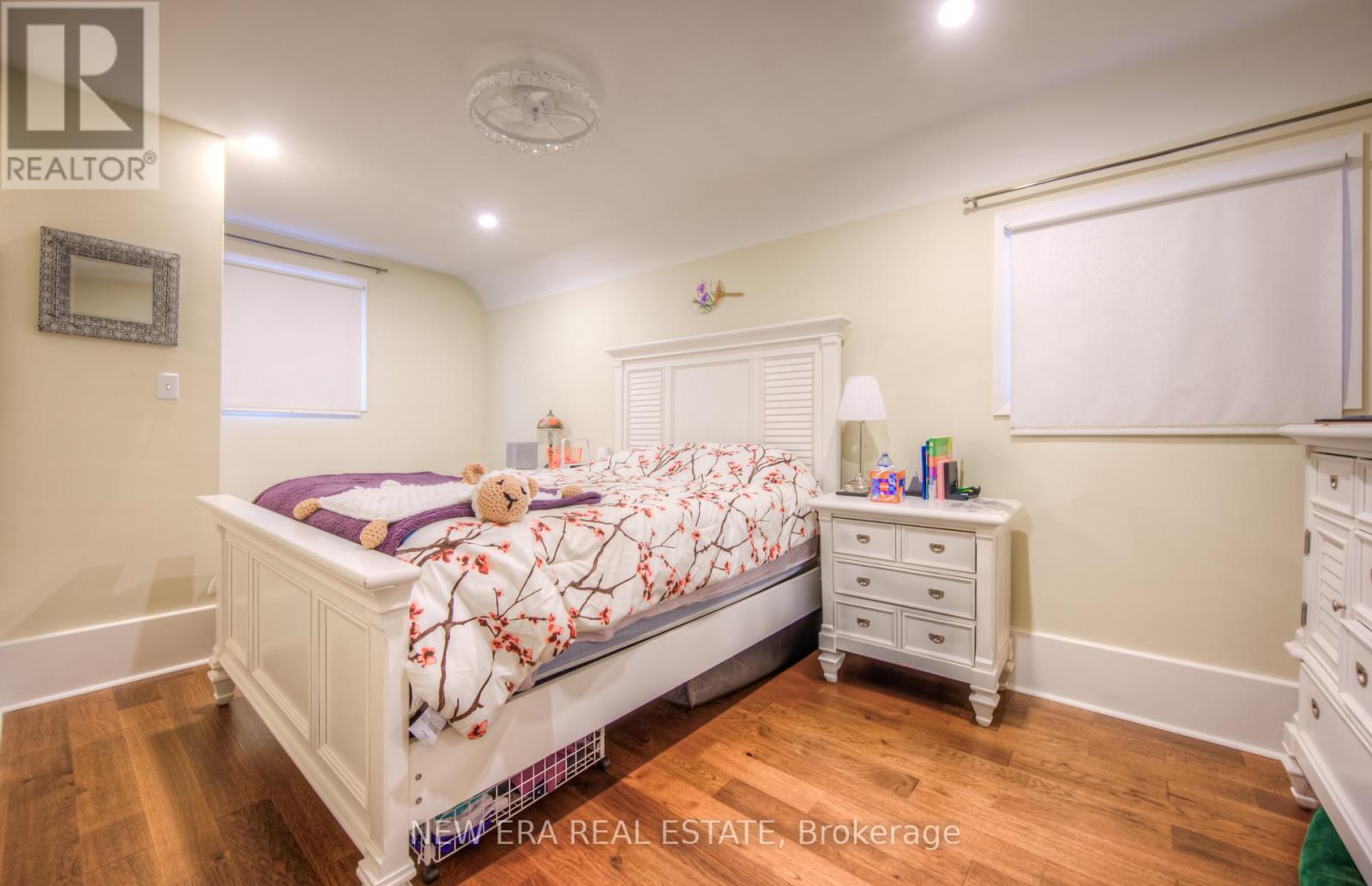 e2b7016913aa3750a961b8f4334a2fa1