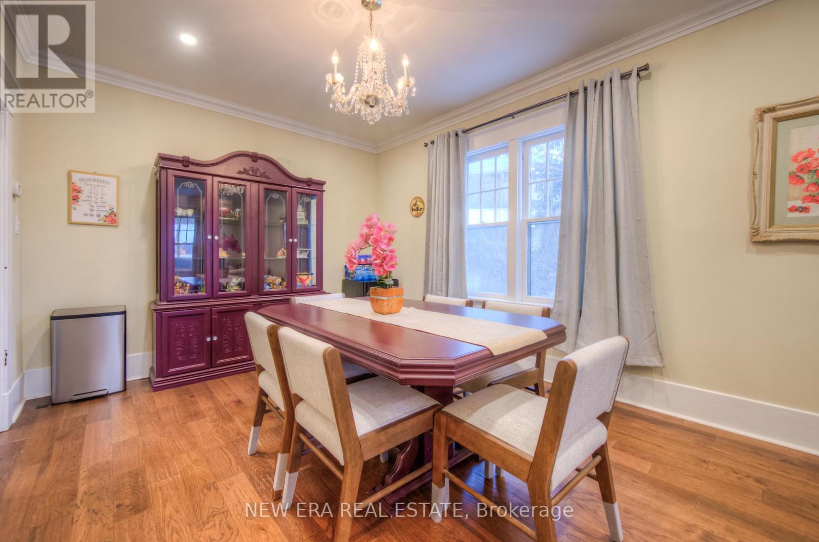 f4c8d836490656170f7b027753158942