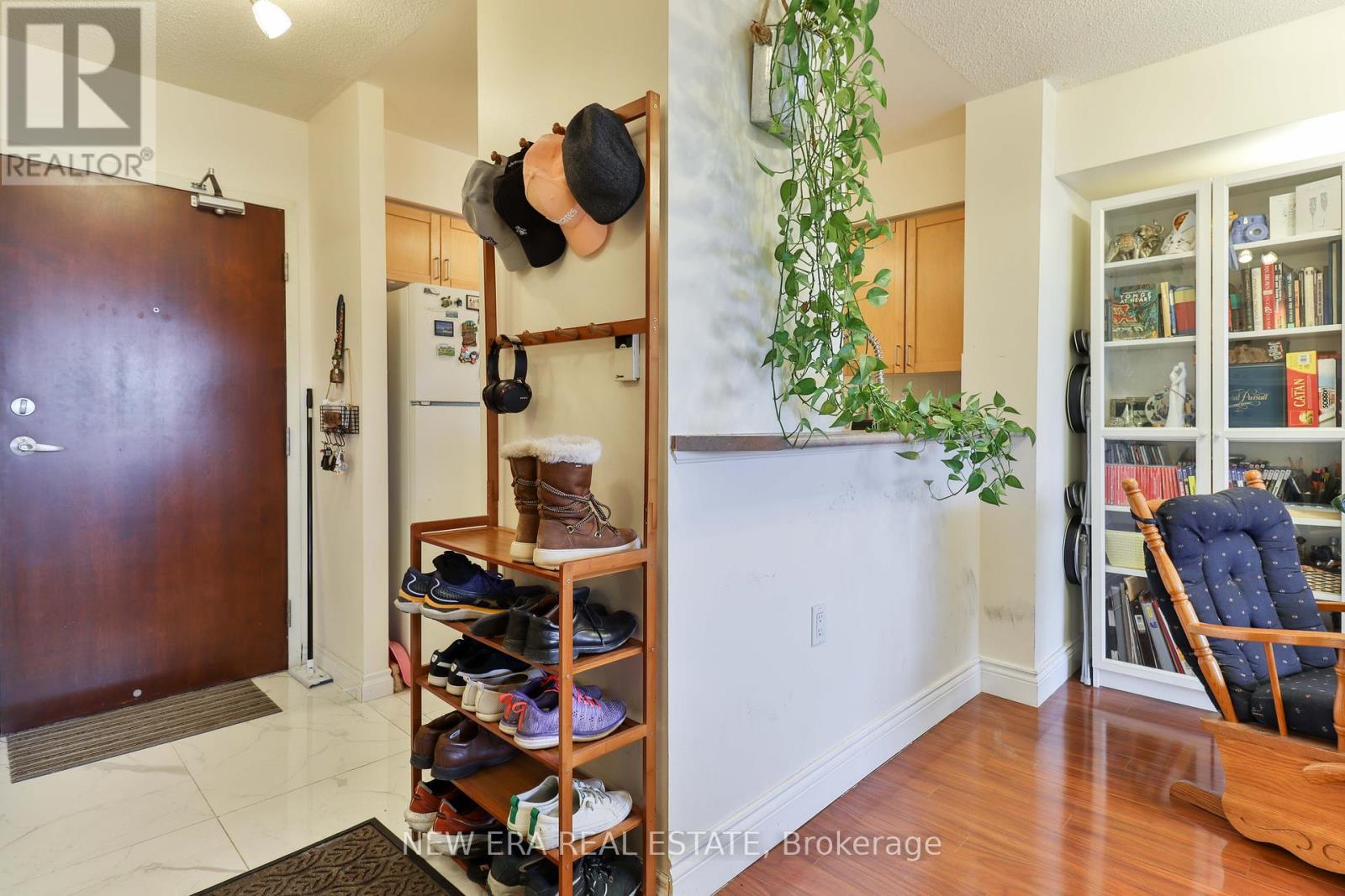 041b1b76611dfd263e457fc7d9bd8d4c