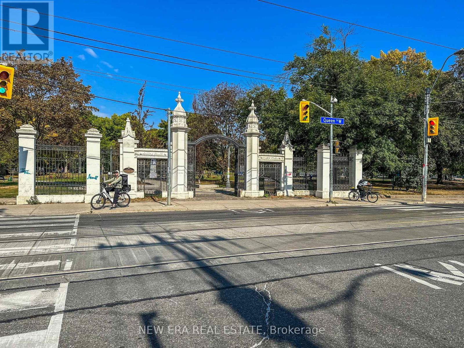 12980b7597b68350389d8cb38fd9a8f1