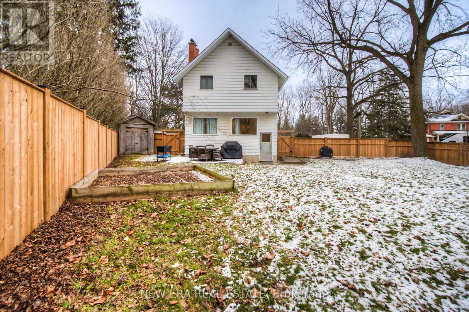 4e0e7a2293d105f1b52653ef611c3aa4