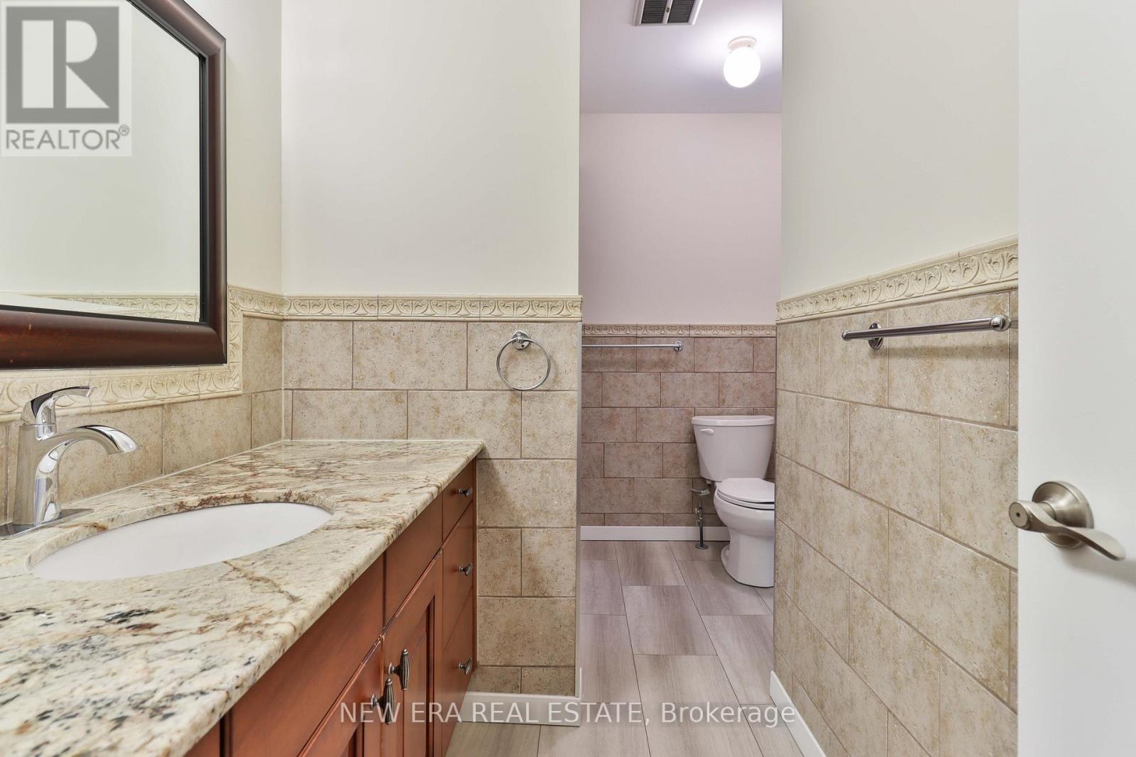 5d4d14ee93fc21074eda25b3e460b3fd