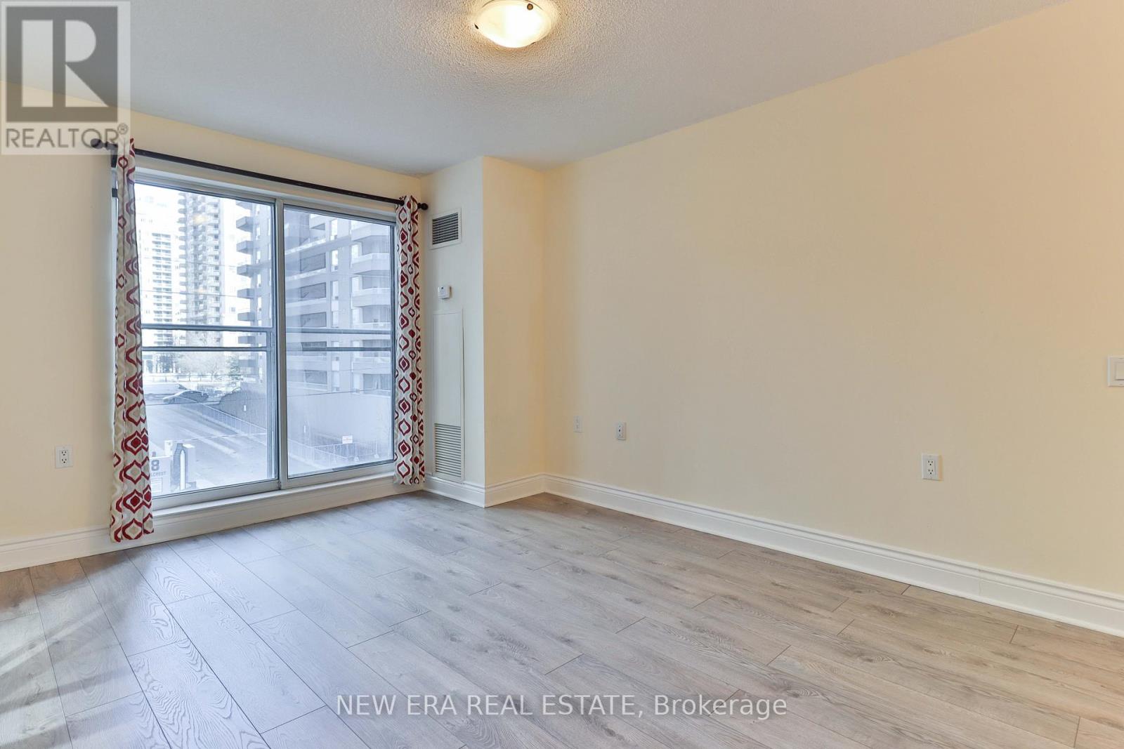 7df8f3c1106ce287ea3413f07663a6e7