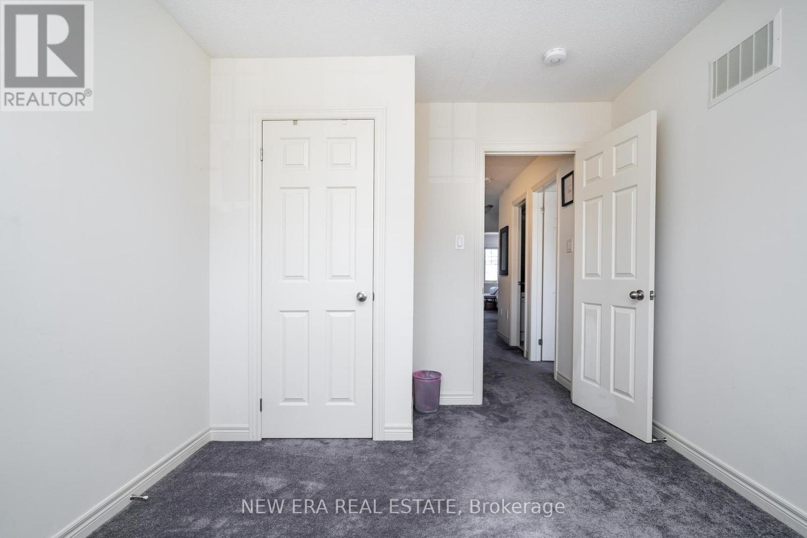 8e880f33e7b6efbe44b0eae15435c057