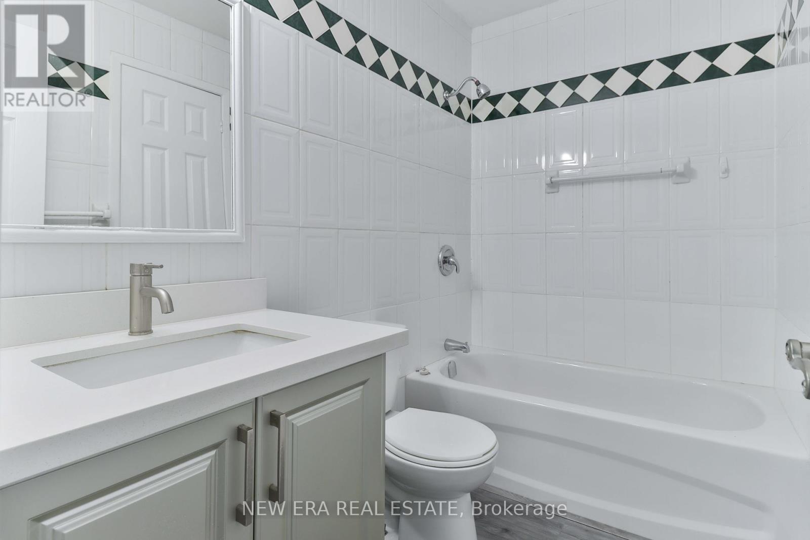 af359aa4f4219b5fa86008406d5ae355