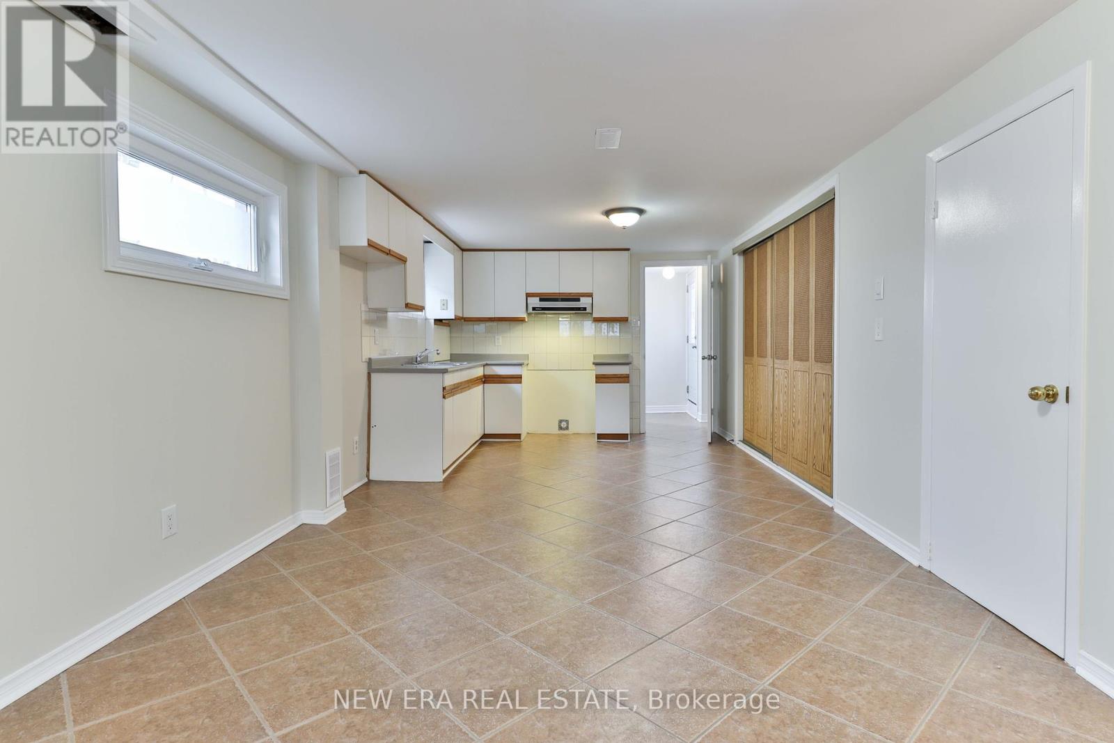 d6125d698c6258757345646cb4e3c59e