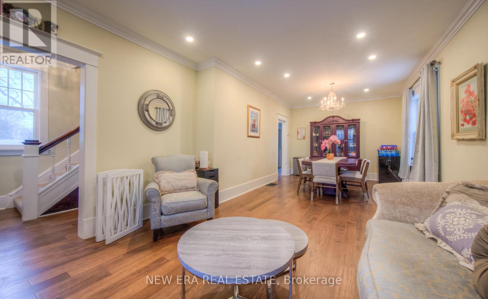 f4e121cd721092885574c981b992aeec