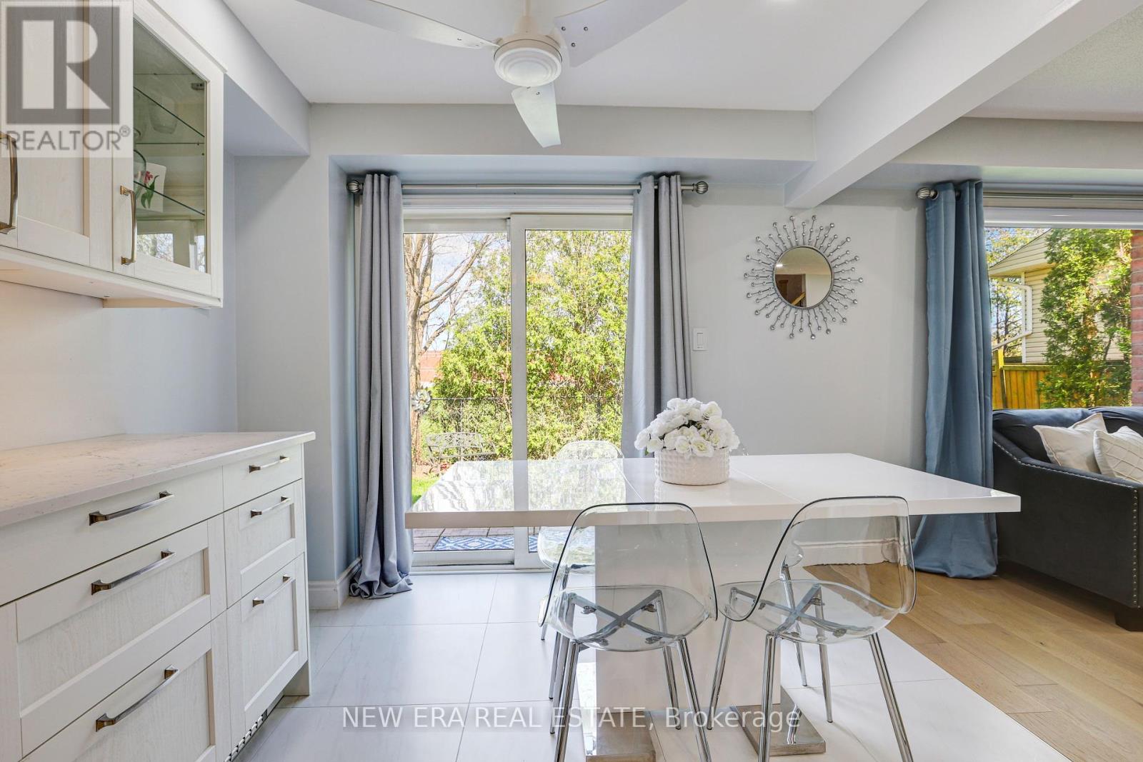 0966b7b917864baedbe69138e07cc921