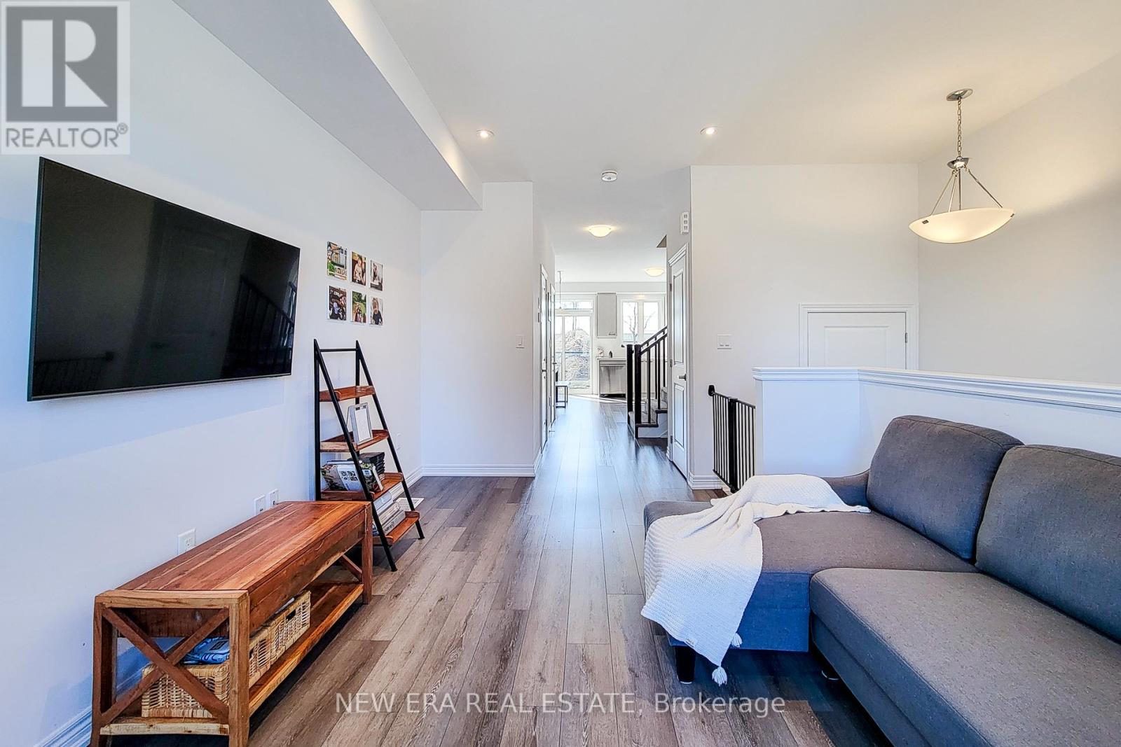 3f98ac2166487a68e934900df0763efd