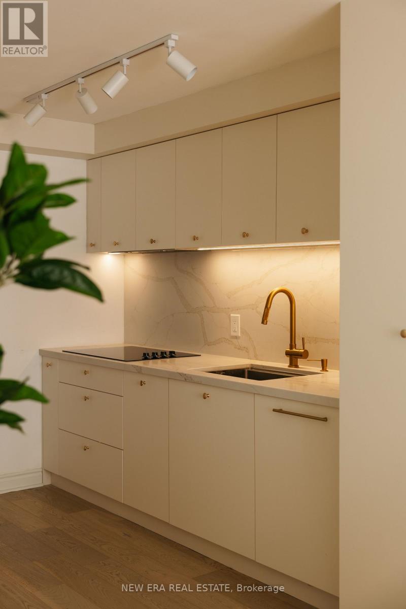 85d8ade53c04a22e353bc7d529f7aed5