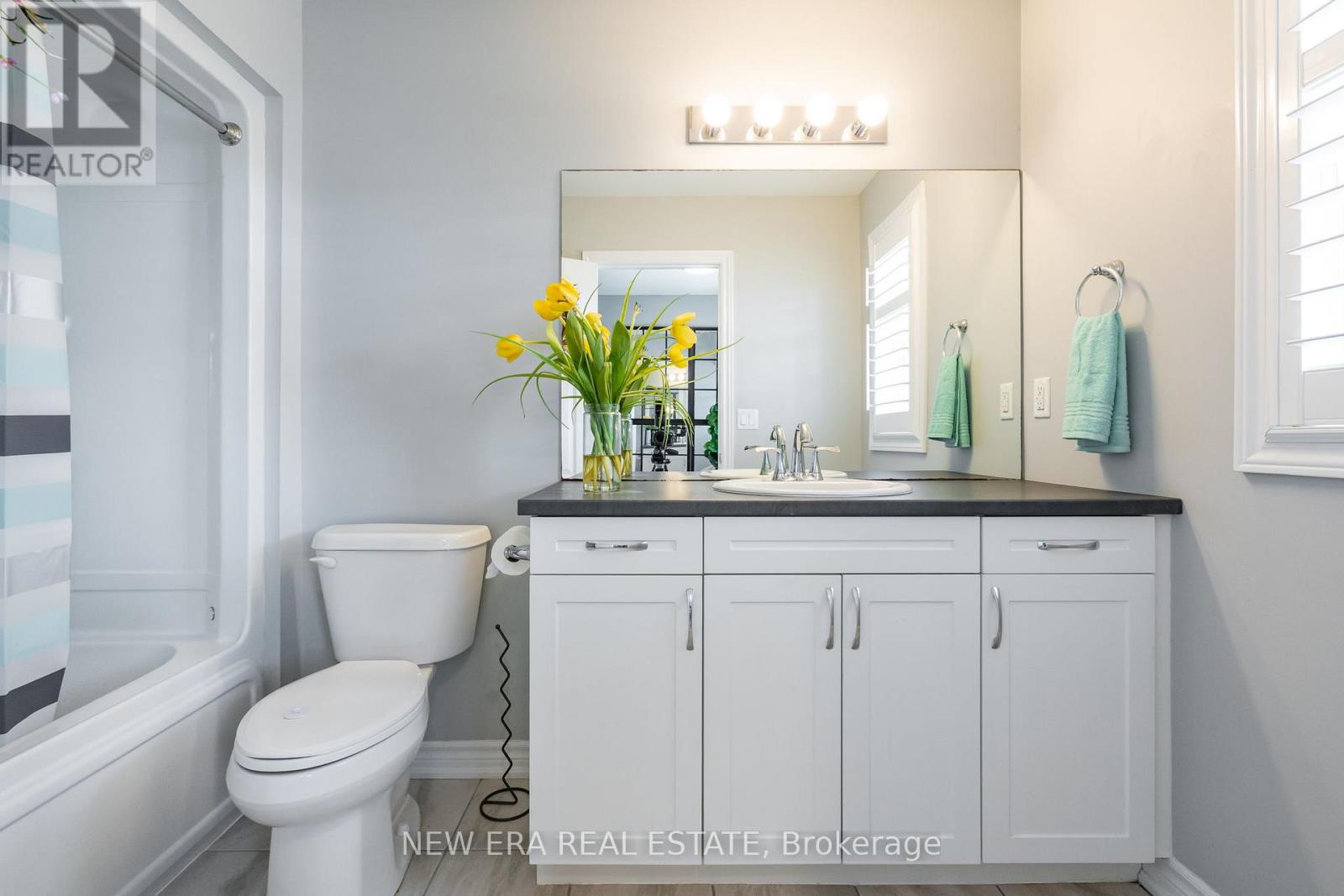 8e1b36c69435527ebe700d017d7e7b94