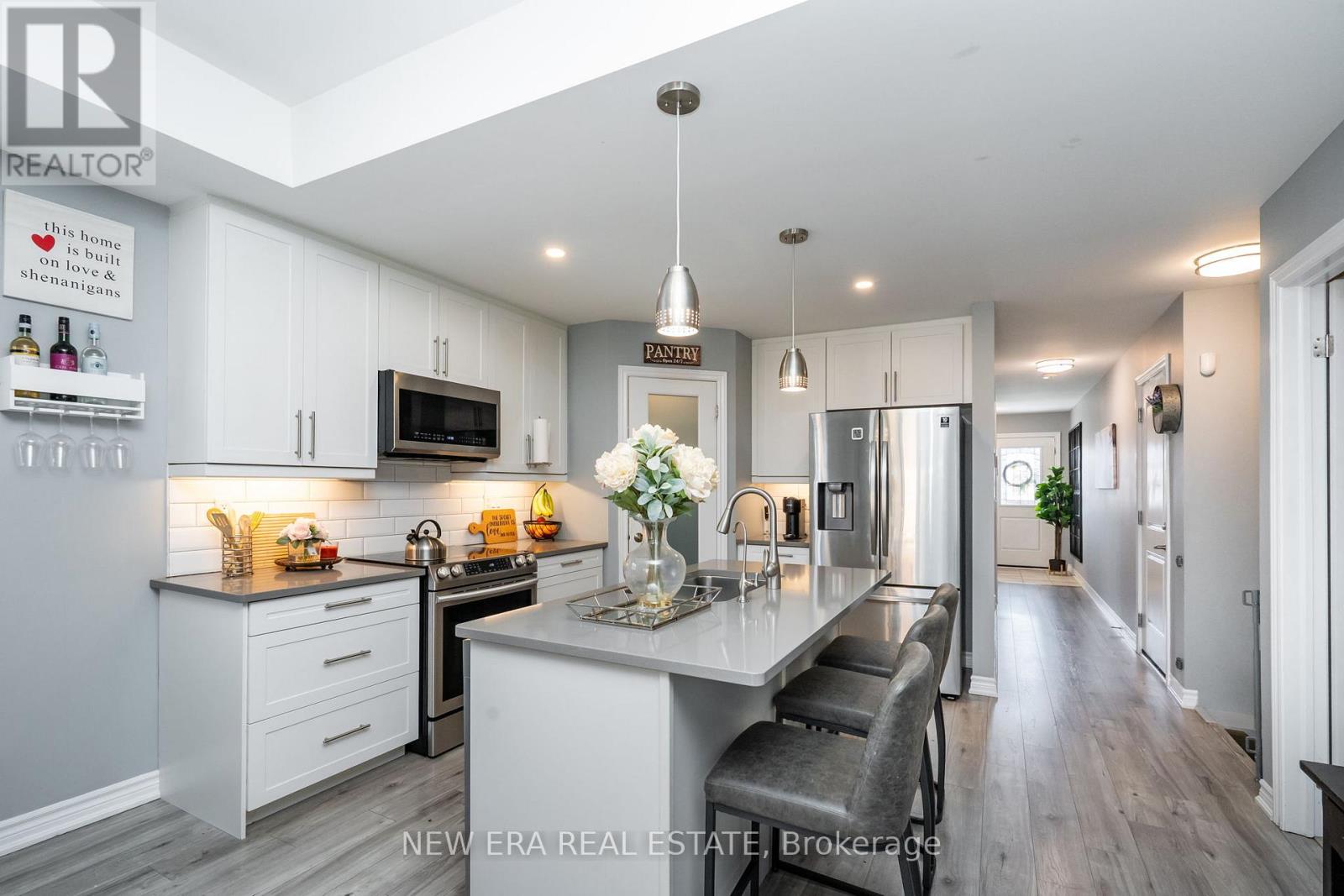 951e4409fc5ac466a3c16a6ac005f550