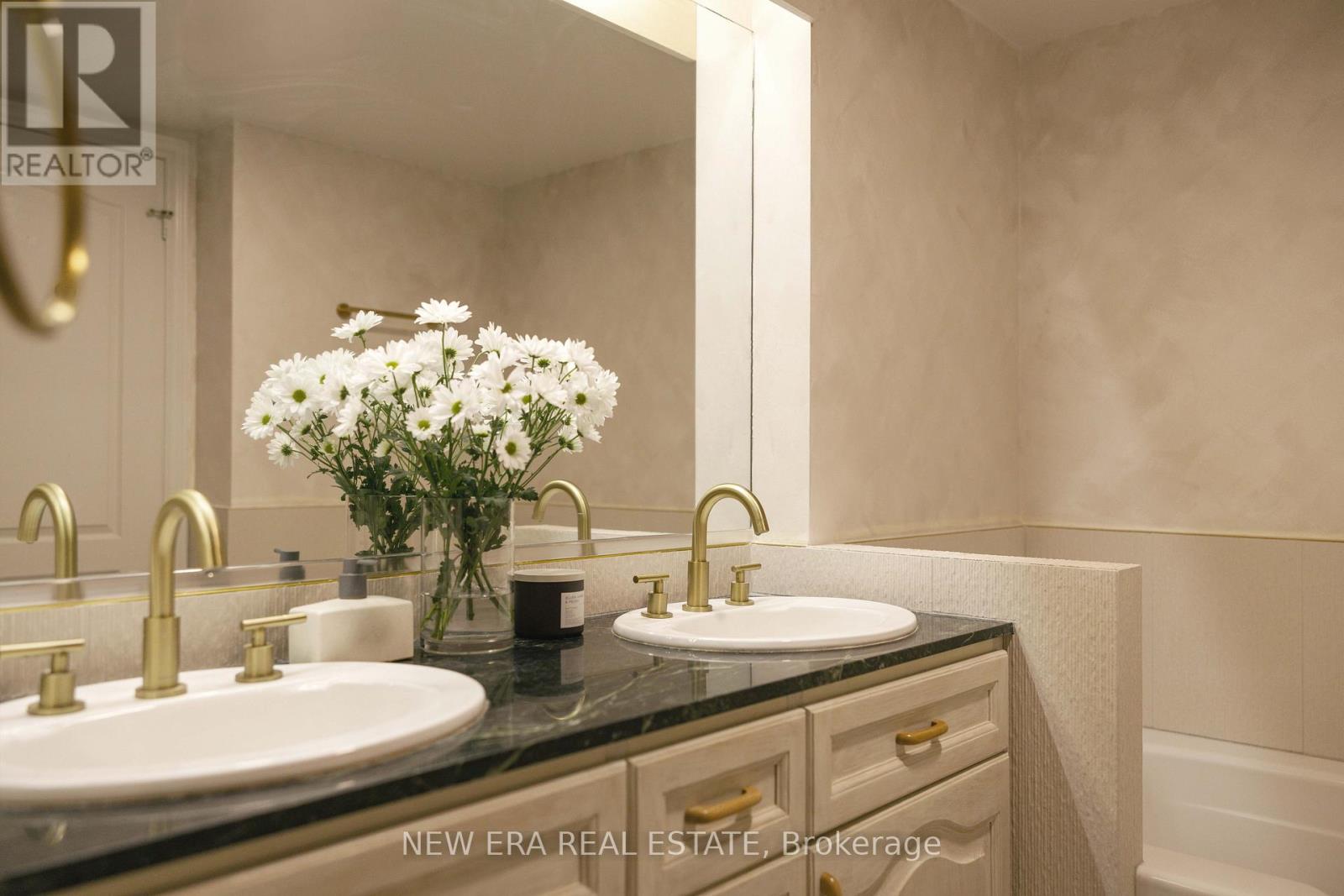 ae2452ca734c16658256806ef6bd5bd0