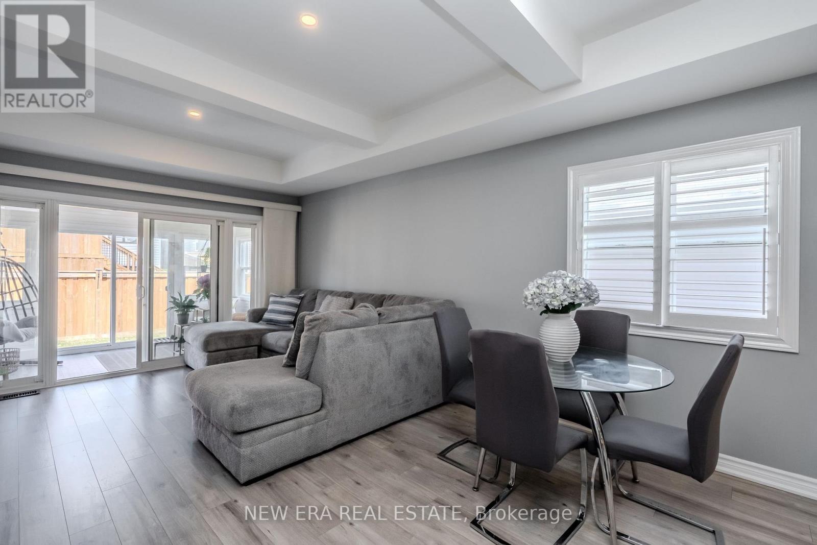 f9fec055e63be3d2f3ae5d34918c030f