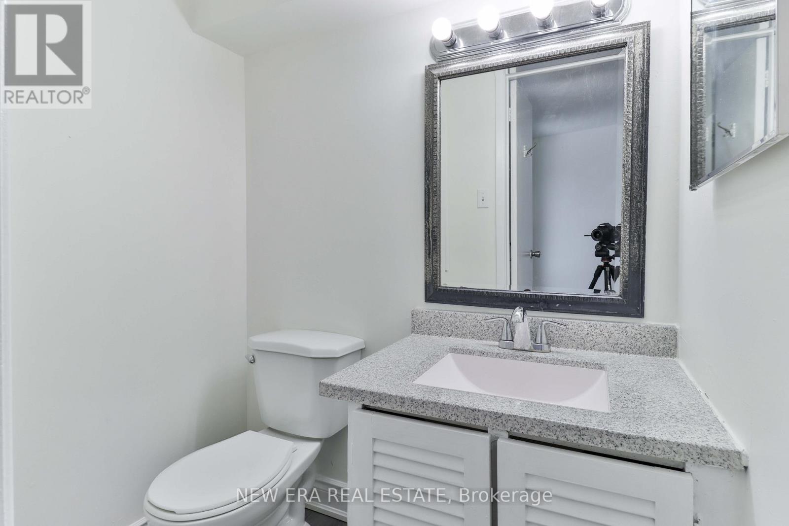 1826f6c350ea8a347f3d918cf06e34a4