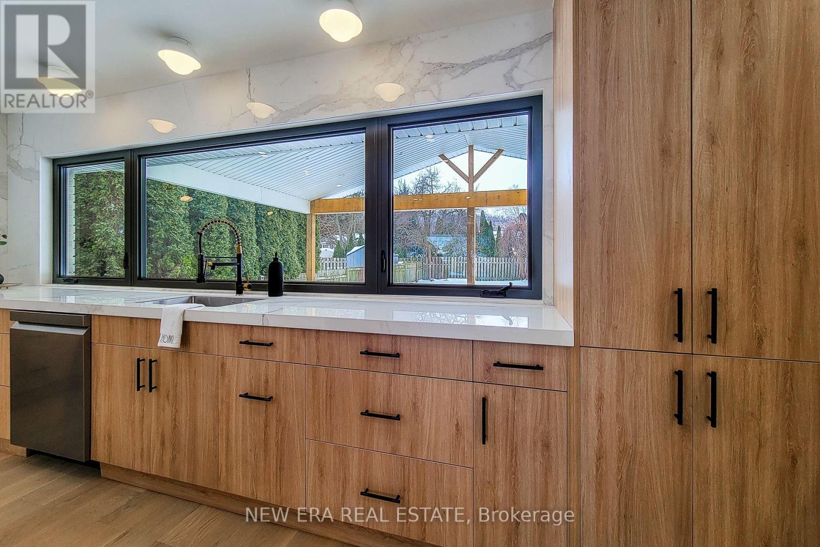 34b0dbff6ea9fb7b44b8b7becc51538e