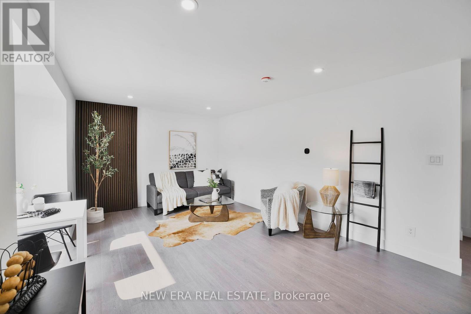 4b270dad2d3d49d3e060db328430a5f9