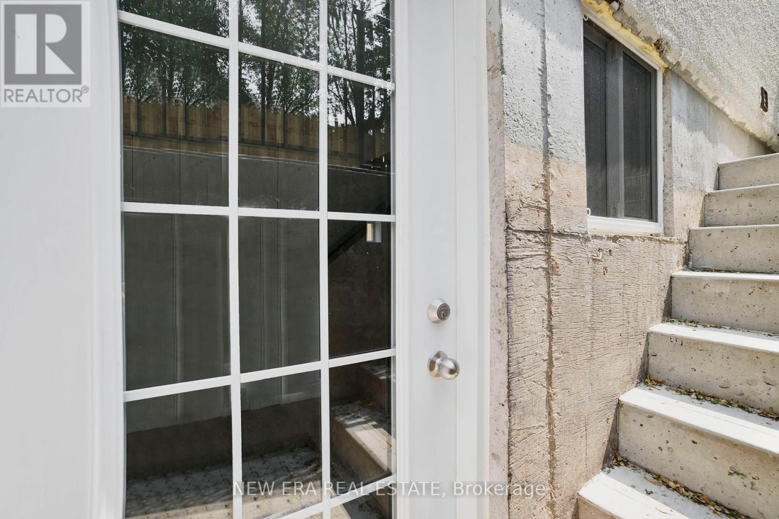 502a21ddd70964dfb0f46543d50b52af