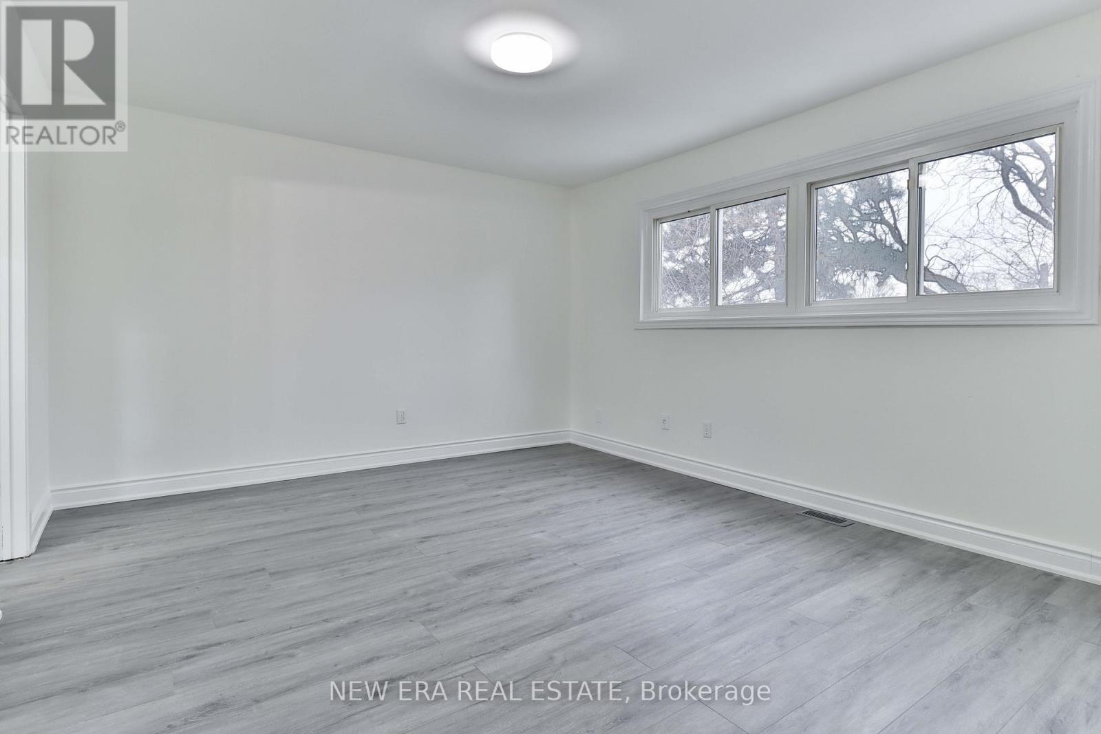 6336fd6fde7a0e76ad7d0825f7e1da9e