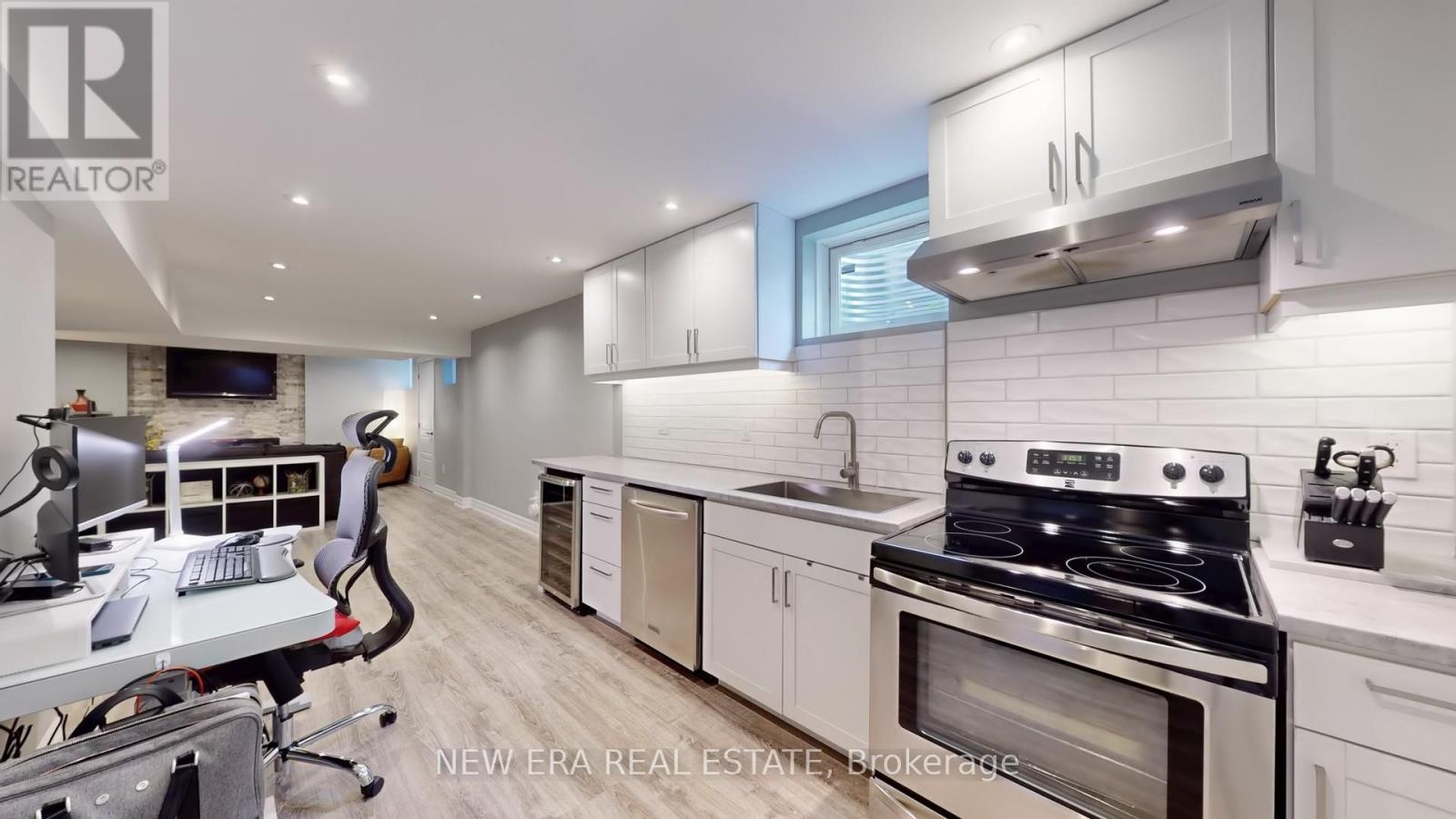 749e5a878bbc84692cb7fdb53e6ccc27