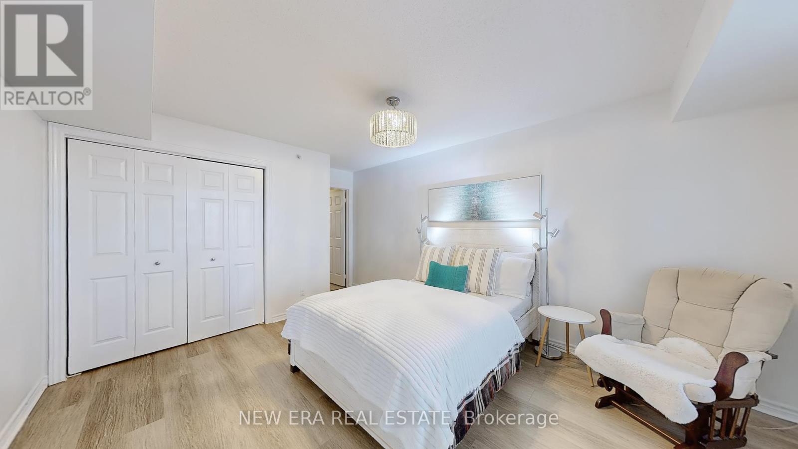 76f14a734eb4e12ad6d98151b9c06dc5