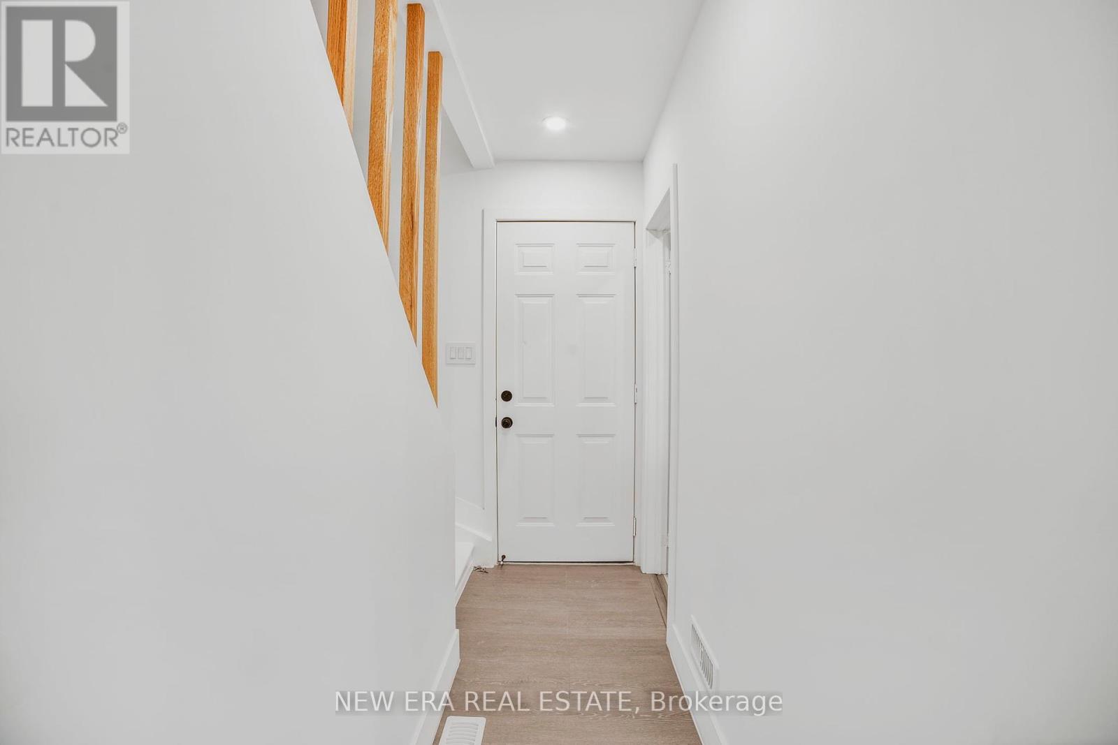 8e2506b8f0287b3ffde42ecb8d6679ad