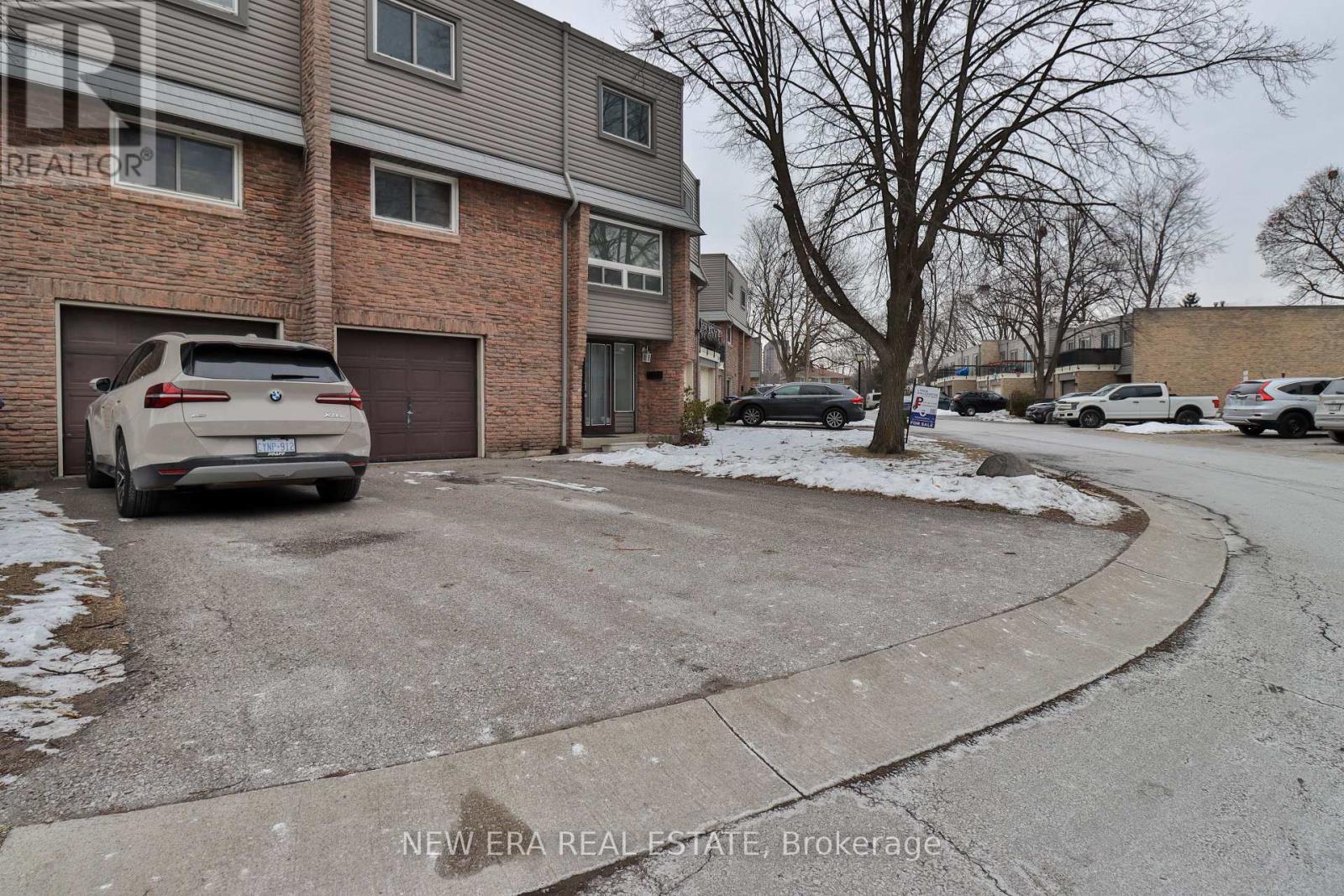 eab6aad3569d81e79681abcdffef1f95