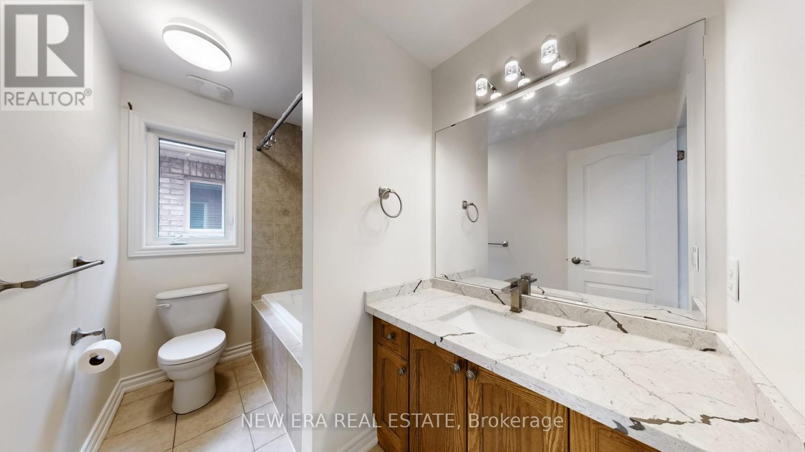 04a11636c5e6ed1fb7d8873d297a239a