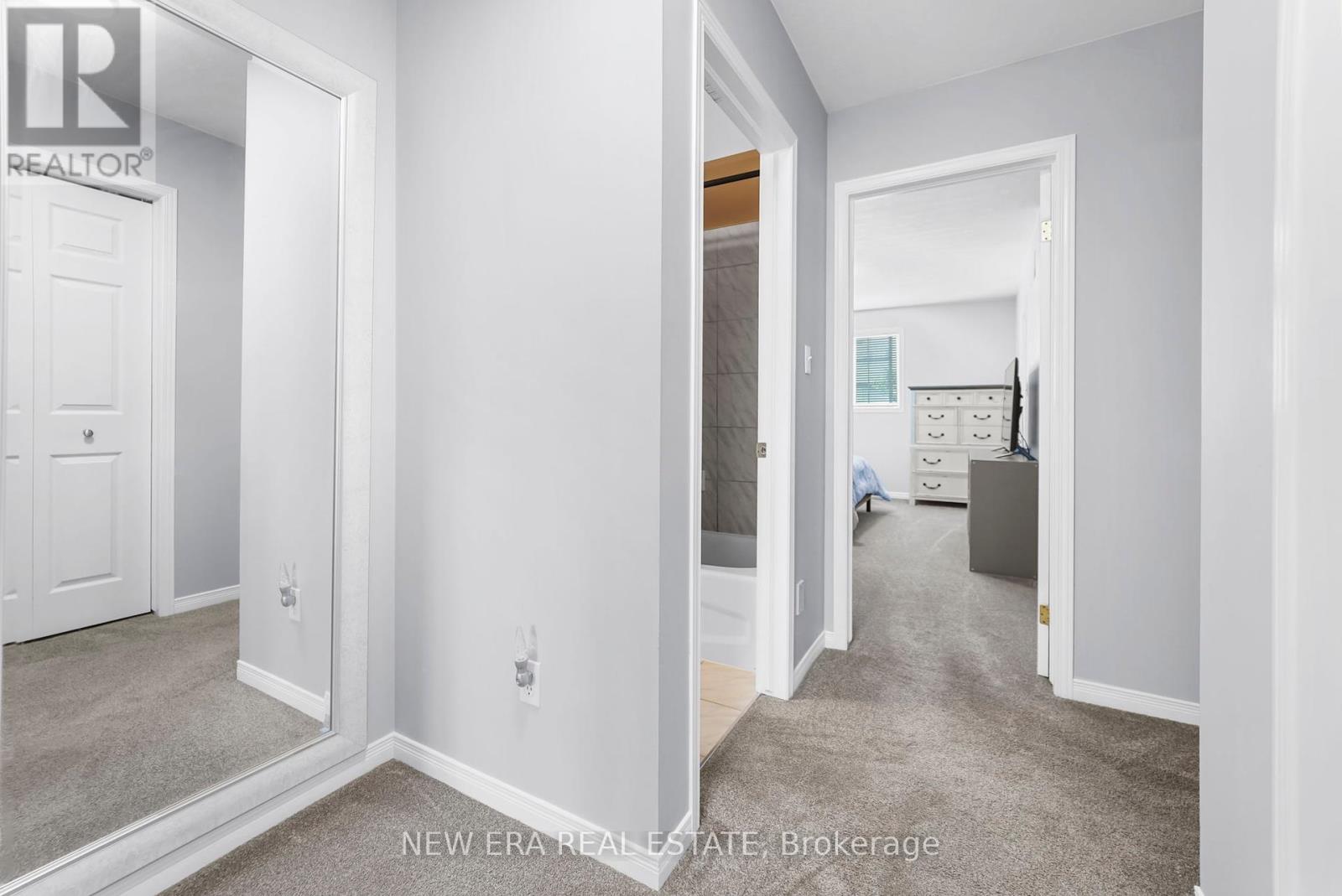 23aeb751202e533a956690d9c124d621