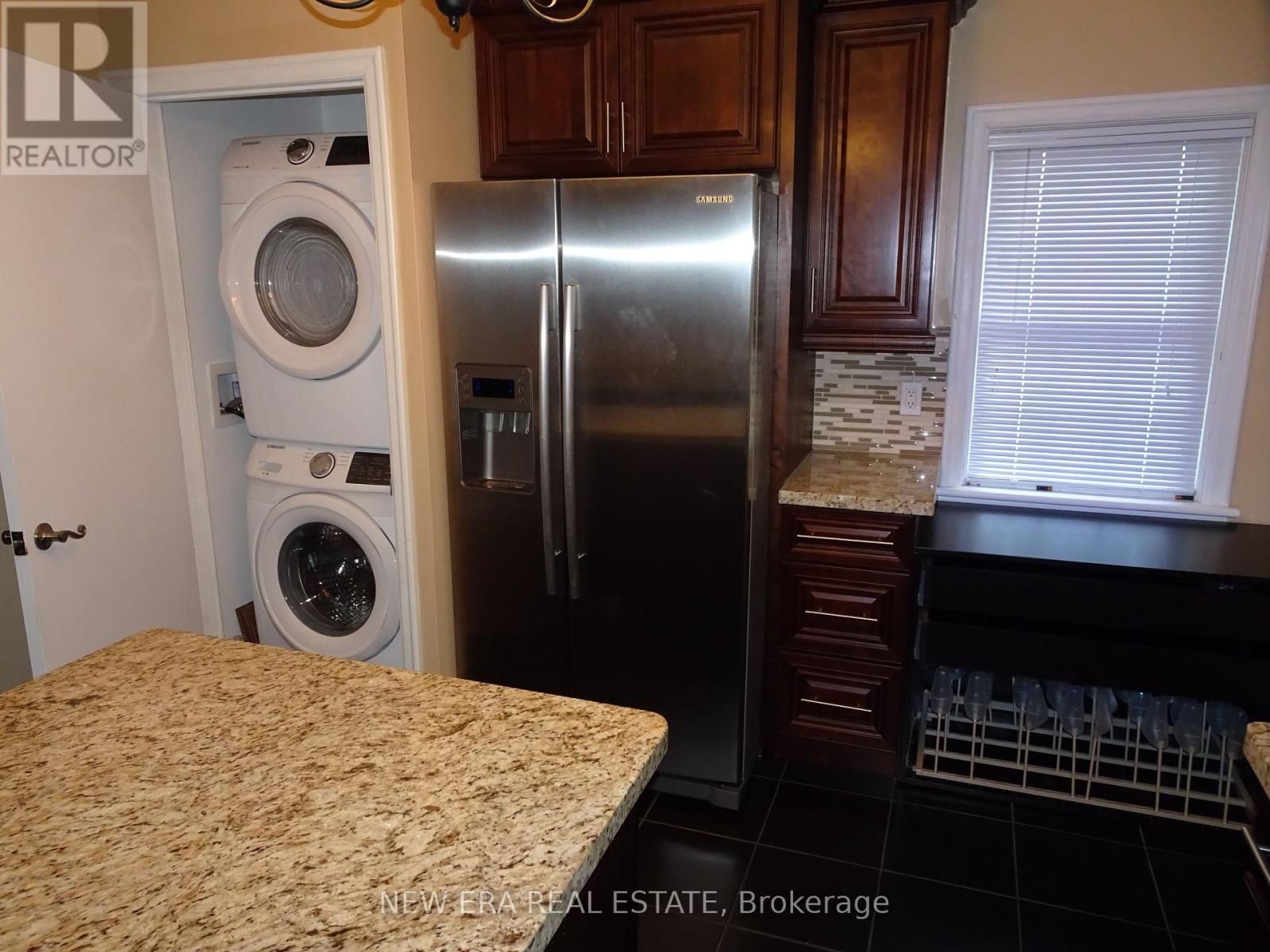 38f015d5d954d63c100dfe2b6f954b6a