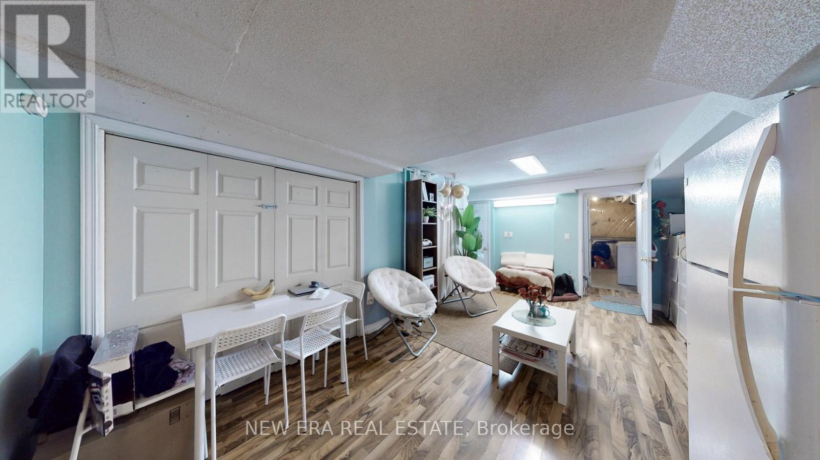 4c49257cfe1506bf7fa7e7c2633be693