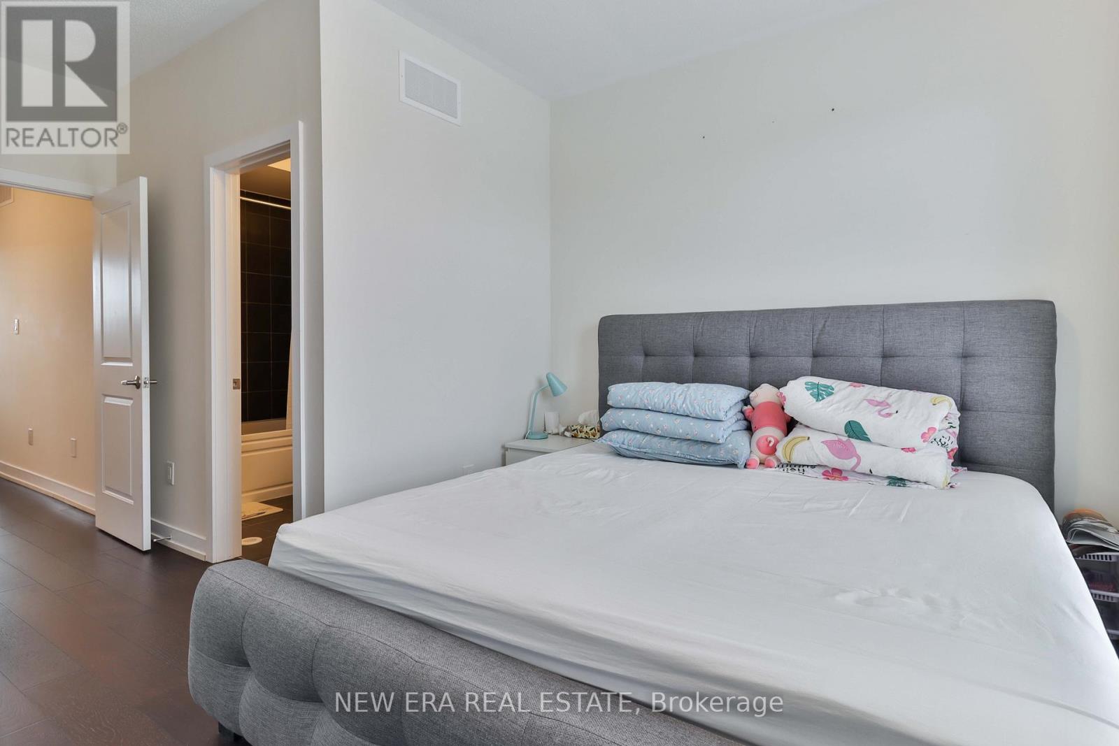 5515ca08e61939b61ddf704d7e9df03b