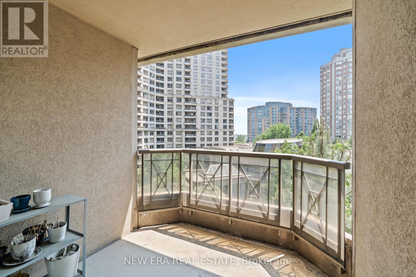 679da0c0361f283bd775abe8e11f8181