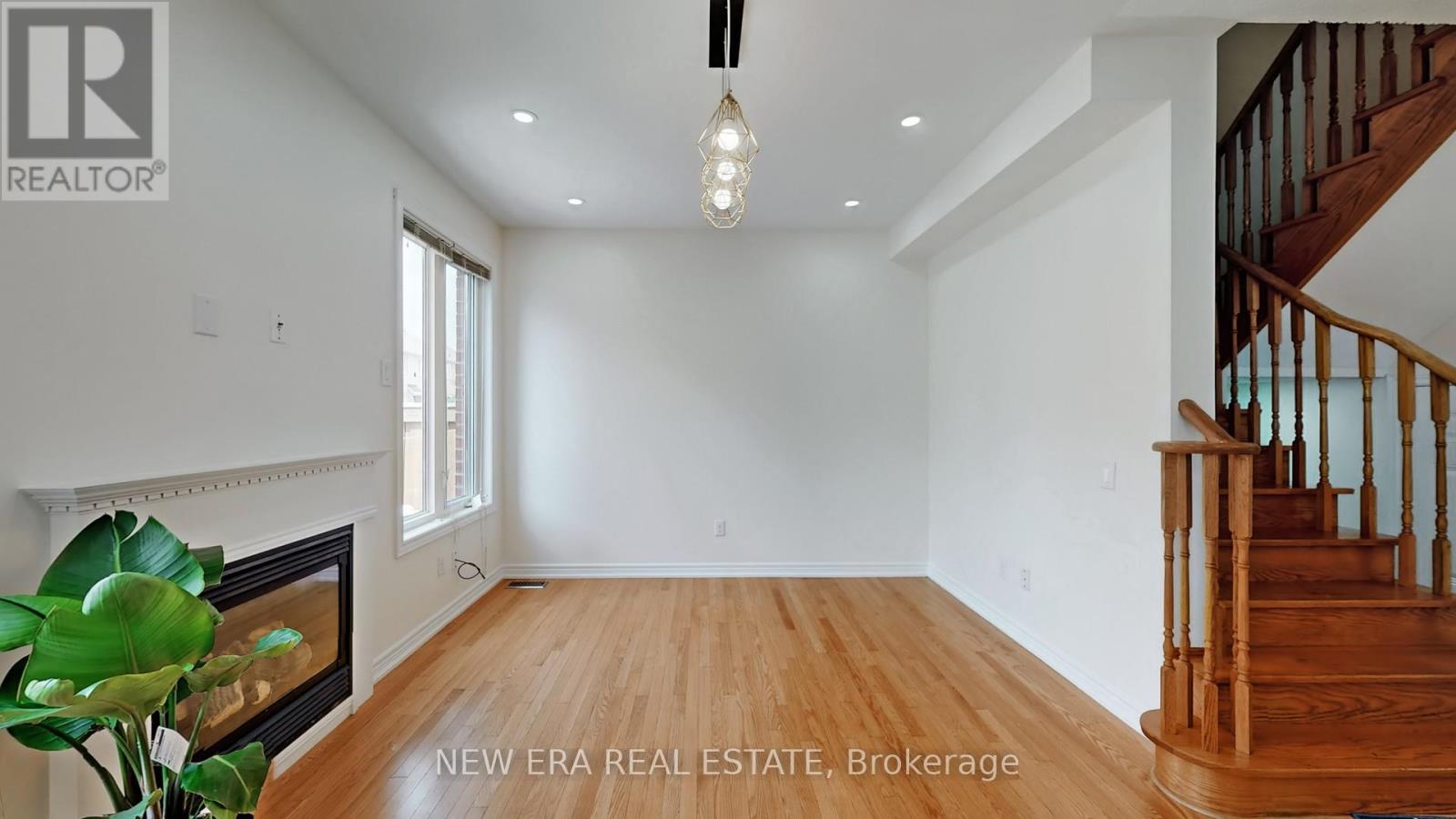 697e7148978c484b3d73b521caeb465b