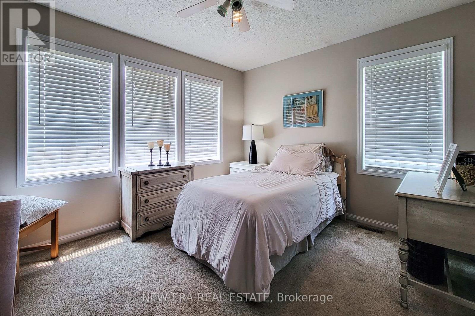 8a1b75f384e9b25e25e594f967f26980