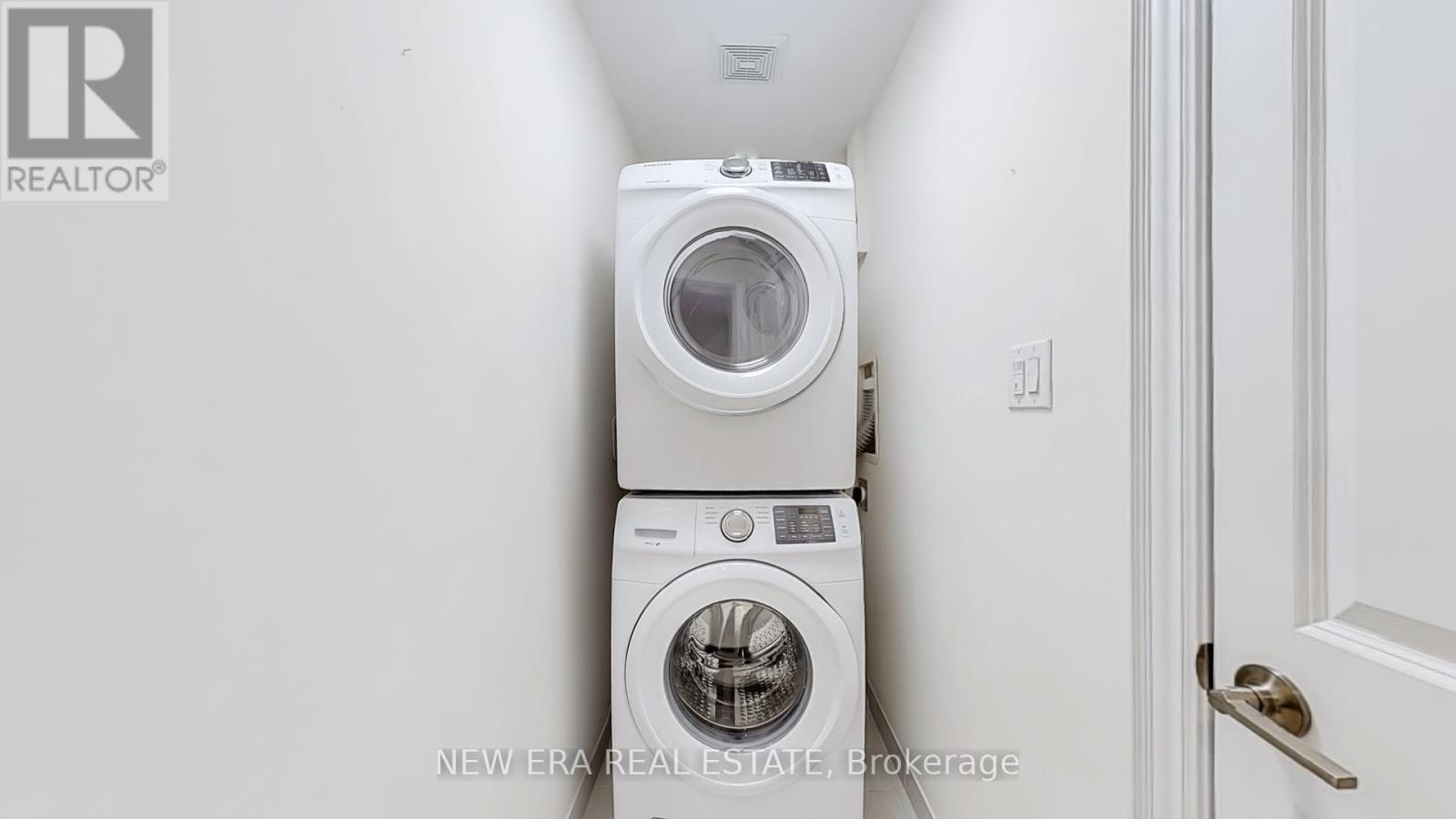 97ba9fb6c664f716d5fa5350f3294a85