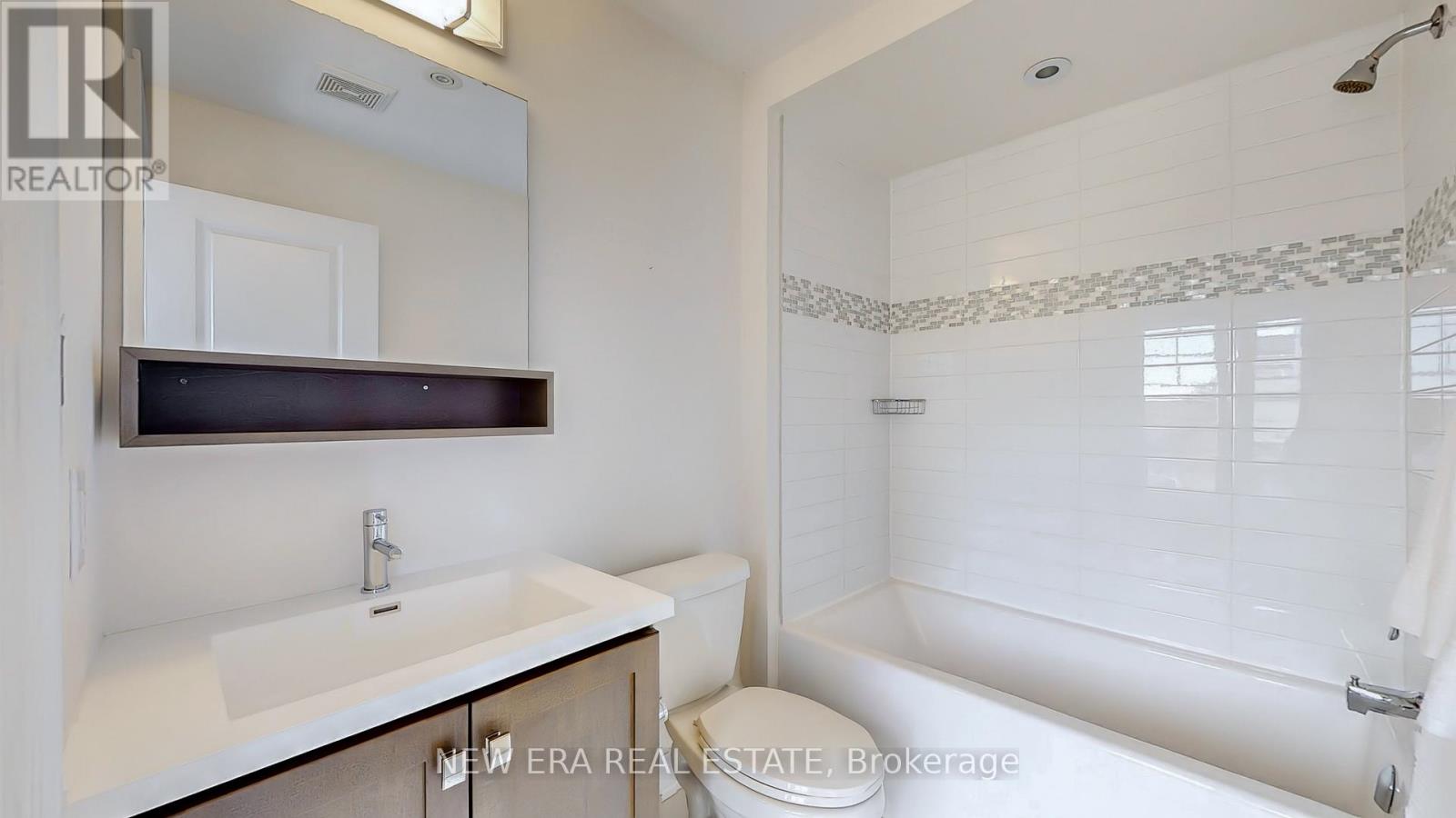 9b53fa2b045e4e315175a235e3dec435