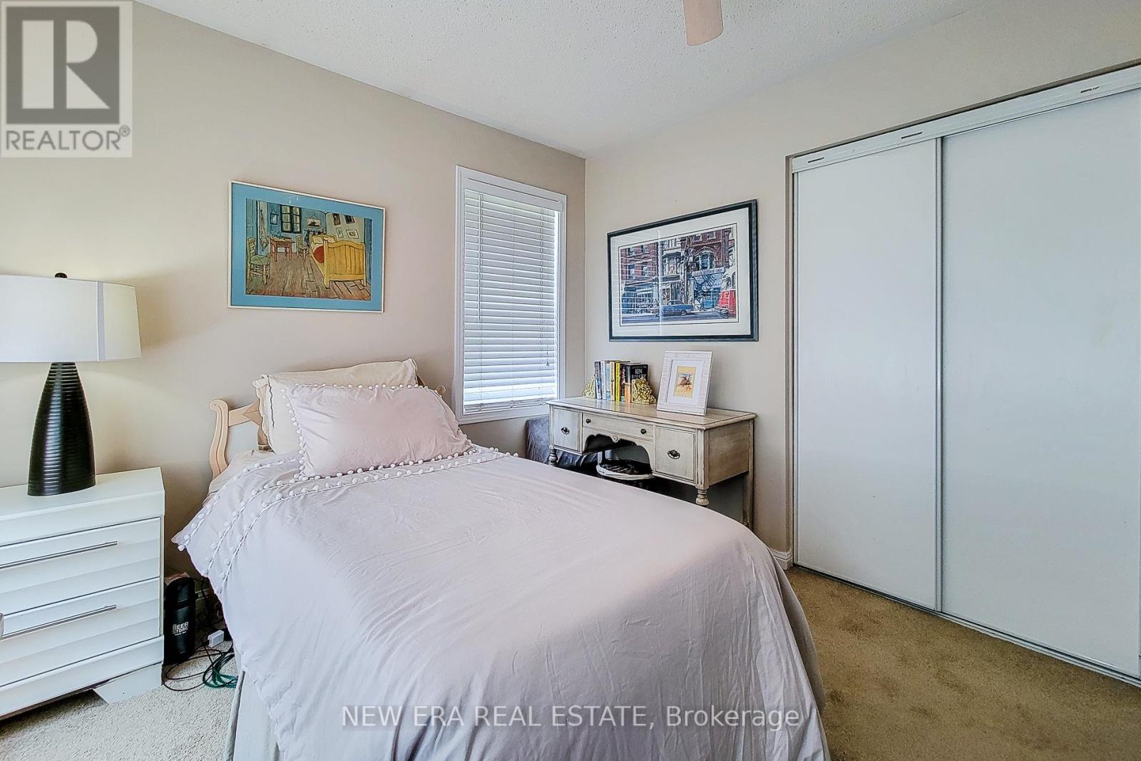 9dd44e455e439d75638ec7f24a938483